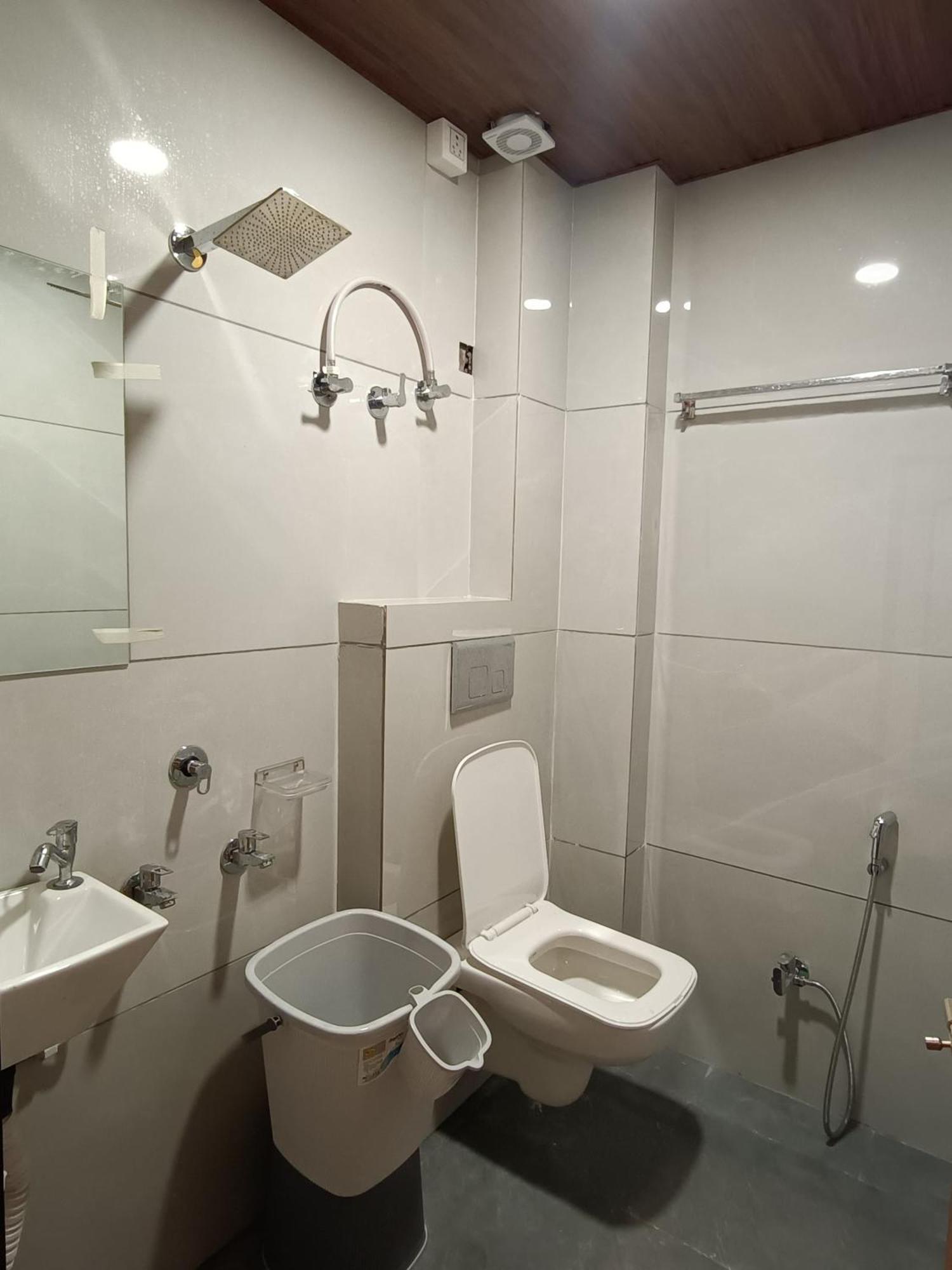 Shree Shyamraj Hotel Ujjain Esterno foto