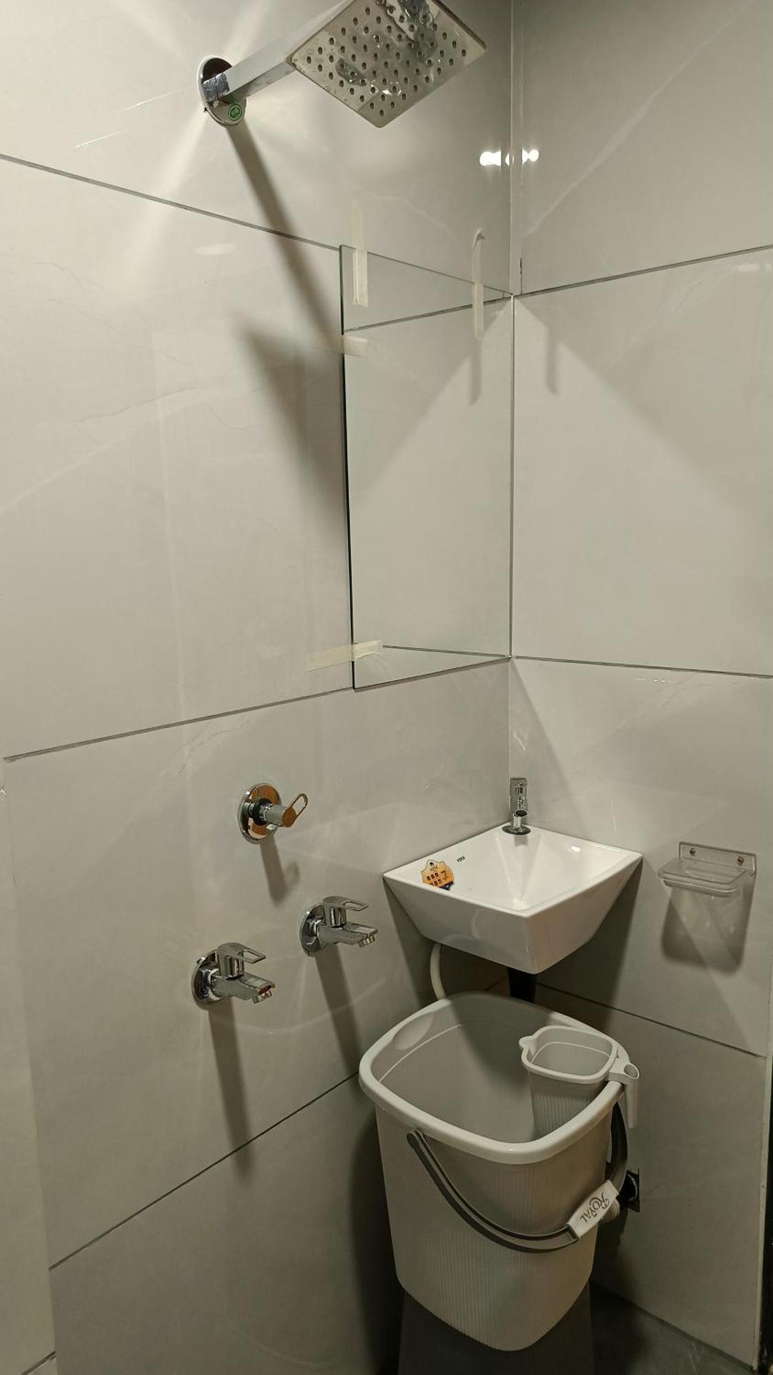 Shree Shyamraj Hotel Ujjain Esterno foto