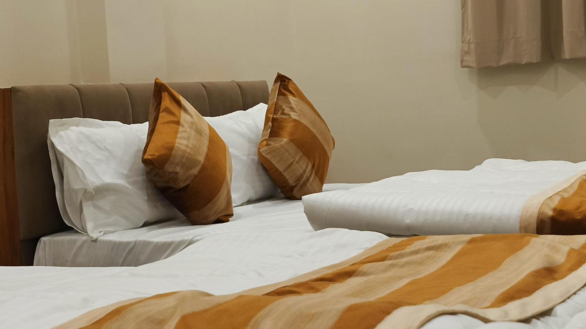 Shree Shyamraj Hotel Ujjain Esterno foto